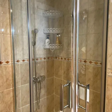 Zurbaran Apartmán *